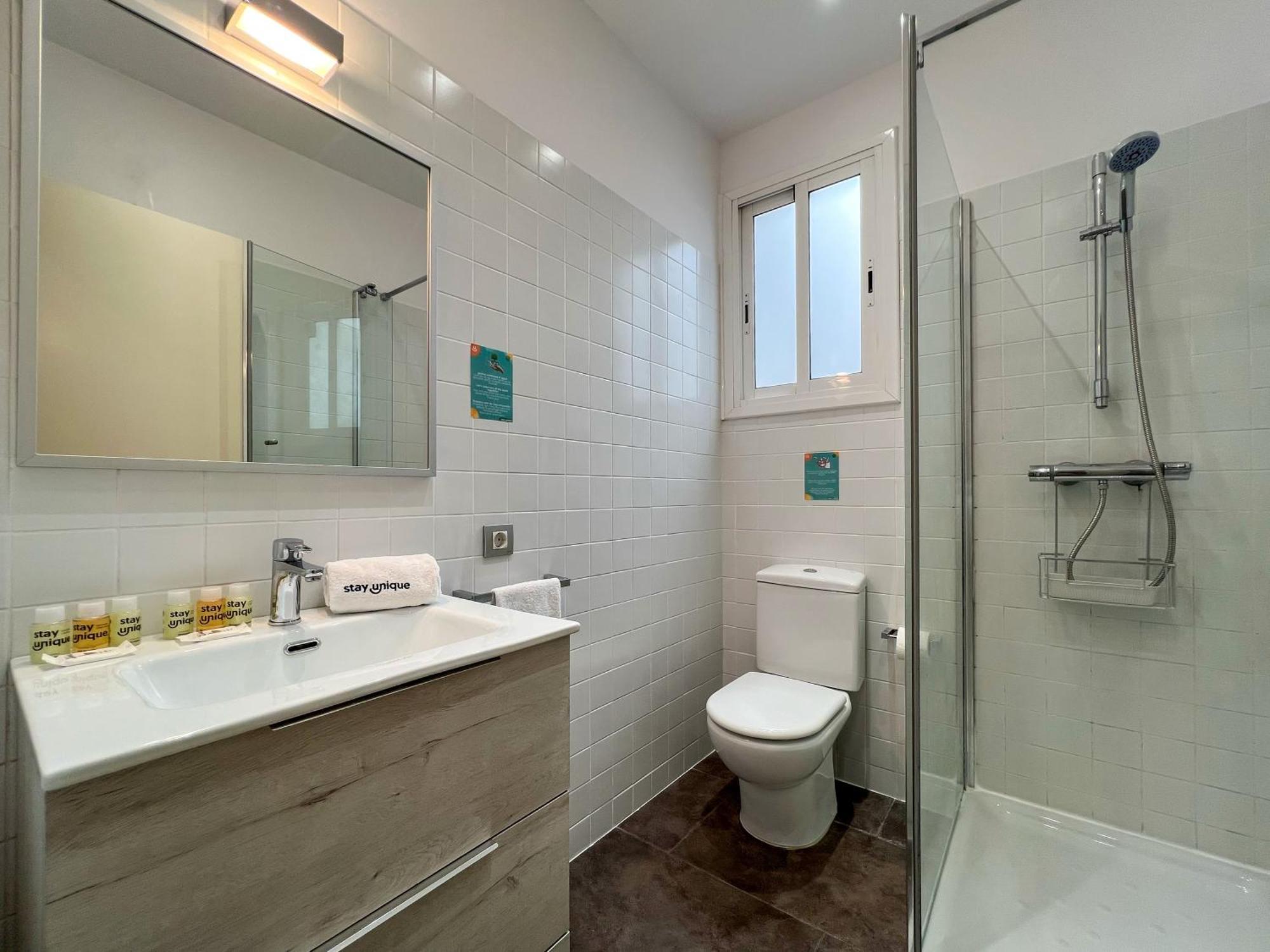 Stay U-Nique Apartments Sepulveda Barcelona Ngoại thất bức ảnh